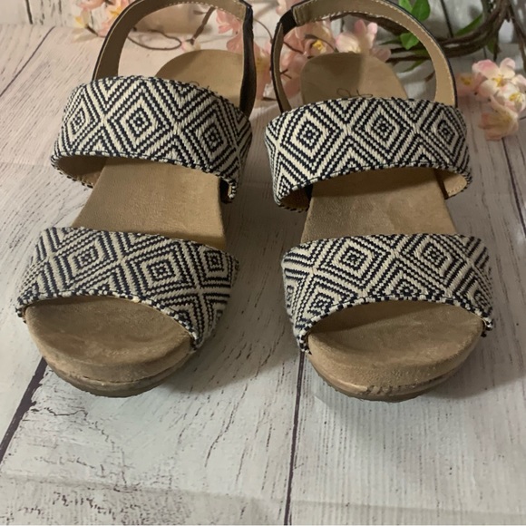 LifeStride Marcela Wedge size 9.5 - Picture 3 of 7